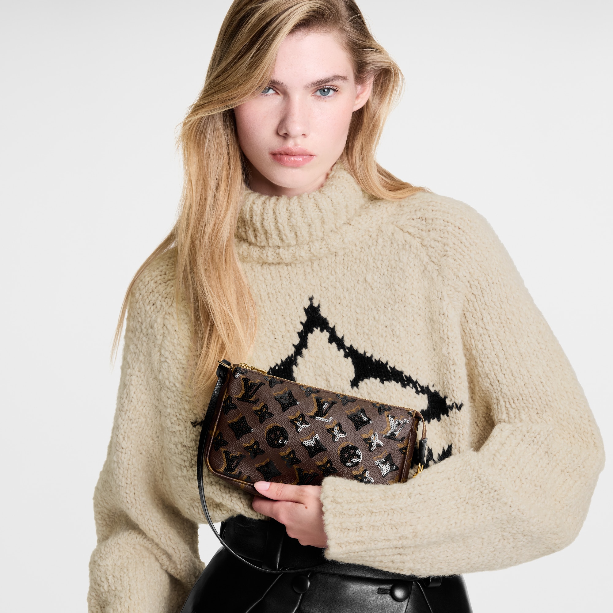 Pochette Accessoires Other Monogram Canvas in Wanita