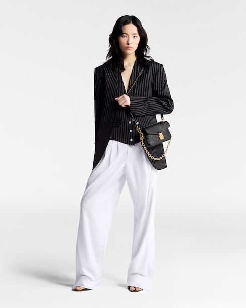 Pochette Métis East West Monogram Empreinte 皮革 in 女士's 時尚包款 女生包包總覽 collections by Louis Vuitton