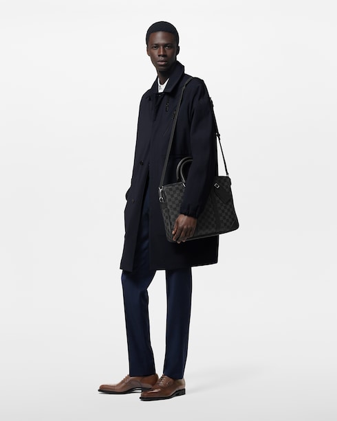 다미에 그라파이트 가방 All Collections 포르트-도큐멍 보야주 PM | 루이비통 공식 온라인 스토어®