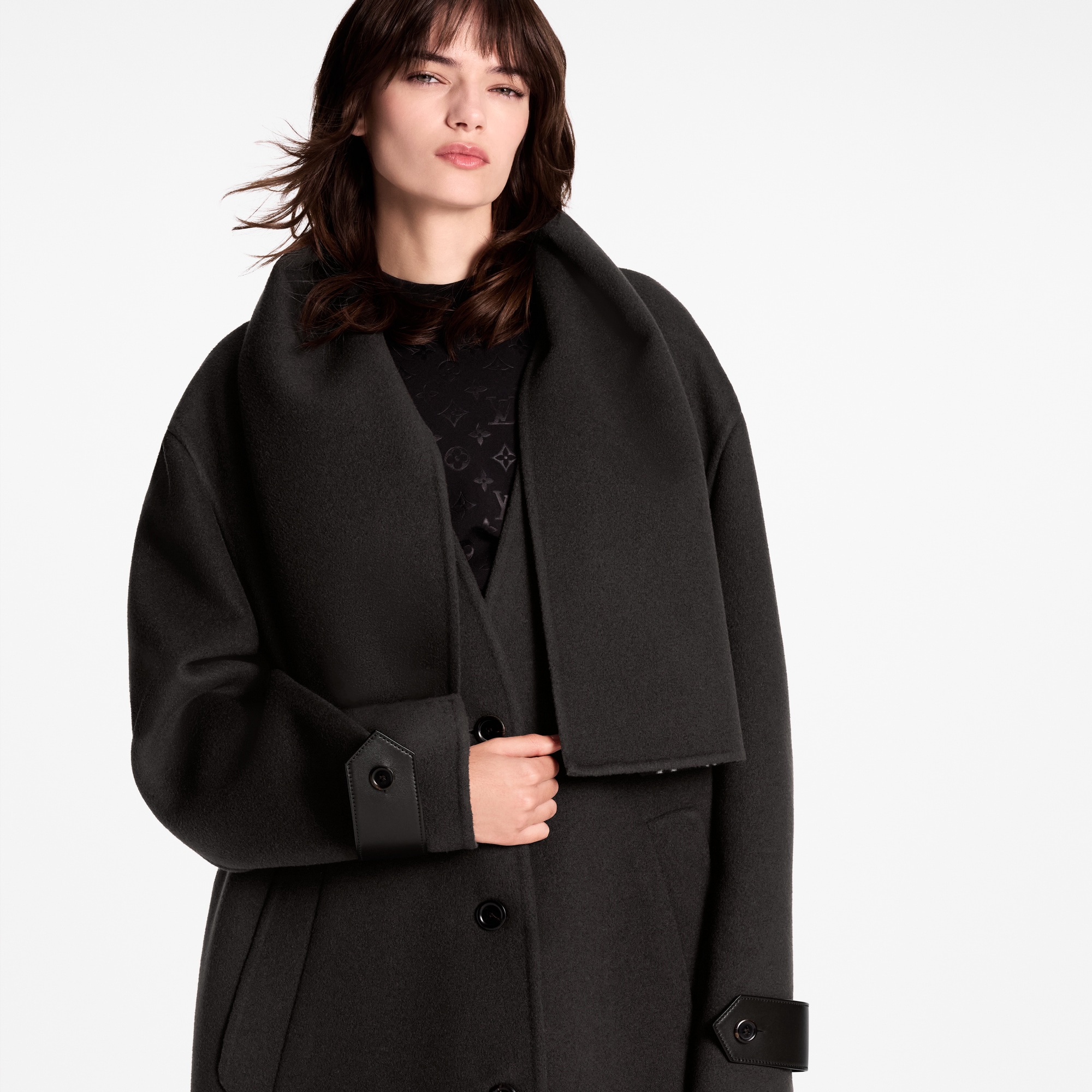 Removable Collar Coat  in Wanita