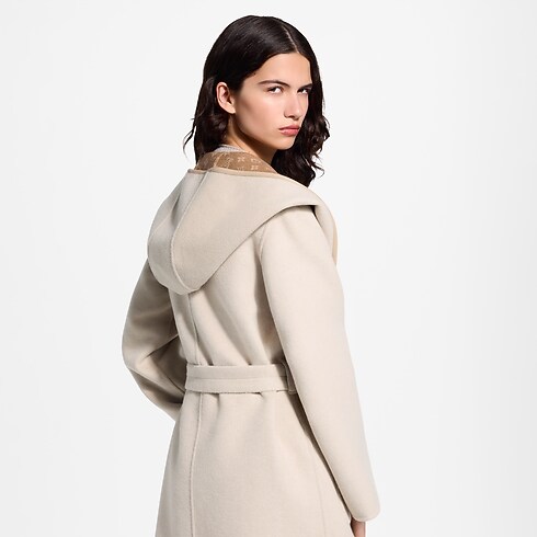 Reversible Signature Hooded Wrap Coat in Wanita's Pakaian Mantel dan Jaket collections by Louis Vuitton (Perbesar produk)