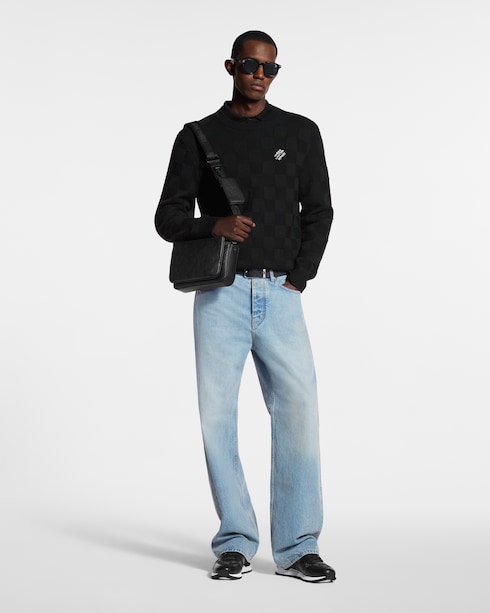 Run Away 運動鞋 in 男士's 鞋履系列 運動鞋 collections by Louis Vuitton