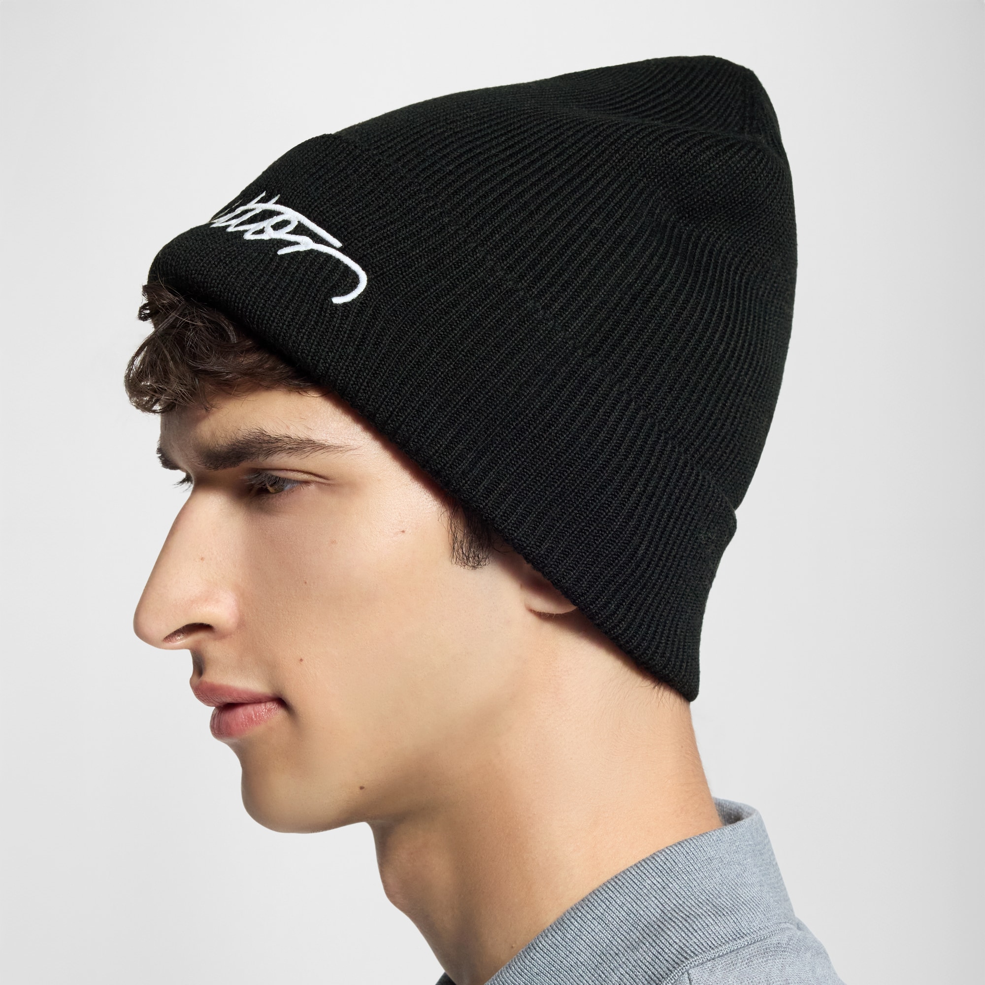Signature Beanie S00 in Pria