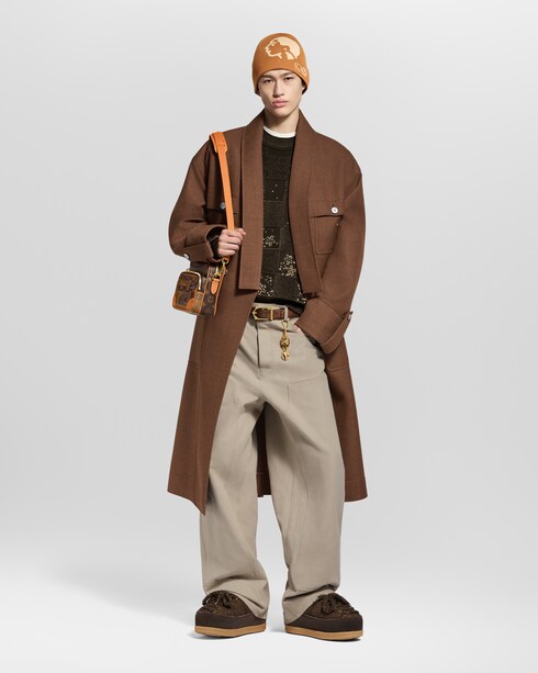 Single-Breasted Kimono Workwear Coat in Pria's Pakaian Outerwear dan Mantel collections by Louis Vuitton