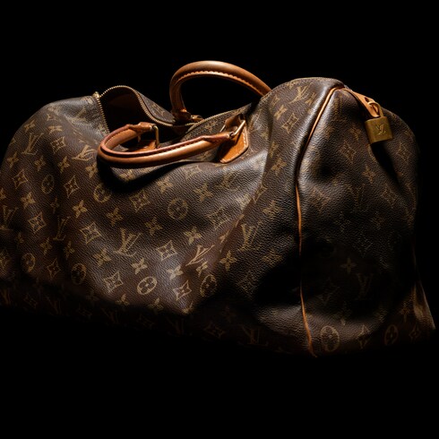 Slim Trunk Monogram in Wanita's Dompet dan Aksesori Kulit Semua Dompet dan Aksesori Kulit collections by Louis Vuitton