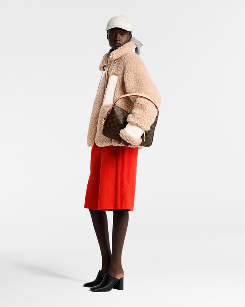 スラウチィ PM モノグラム ウィメンズ バッグ