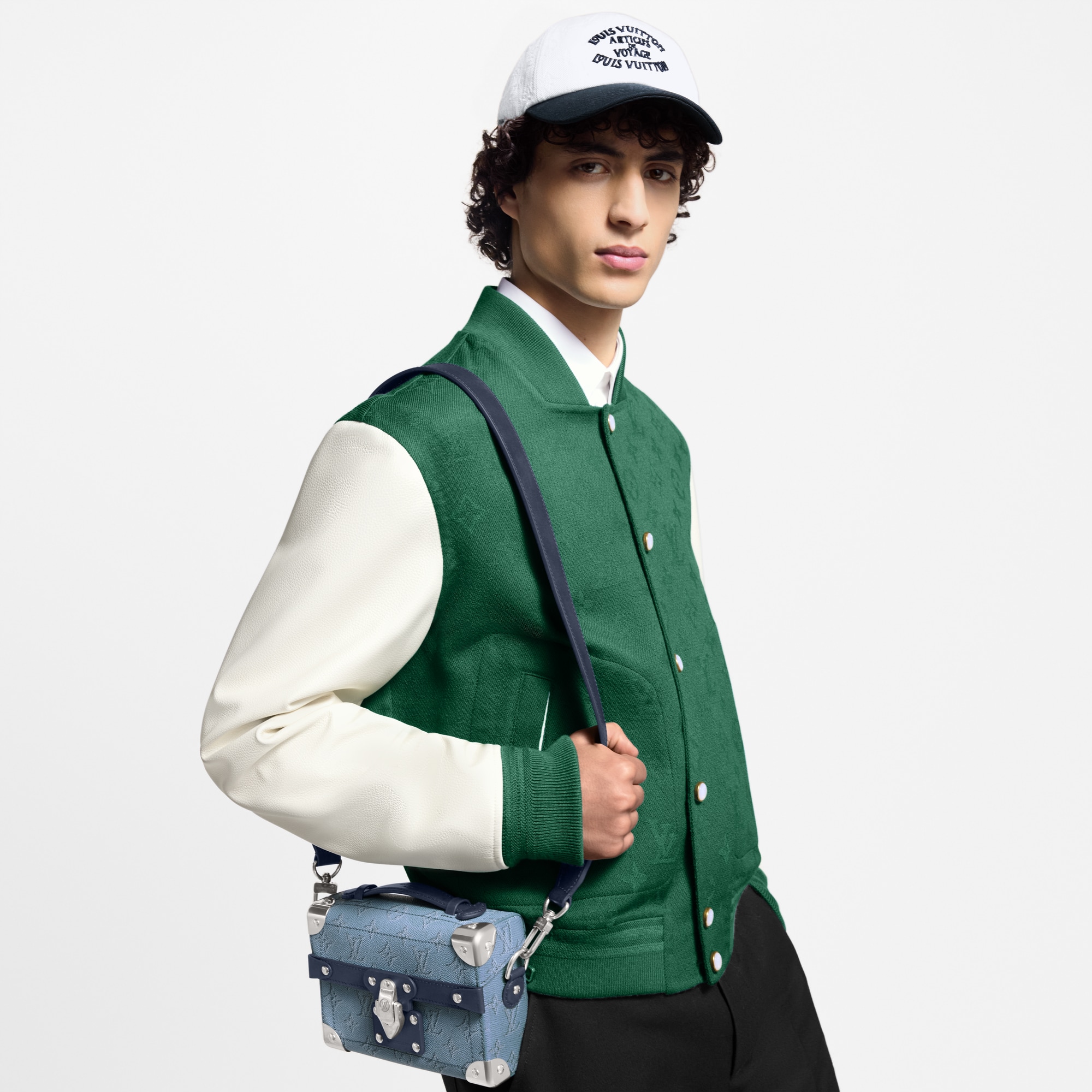 Soul Trunk Monogram Other in Tas dan Aksesori Kulit