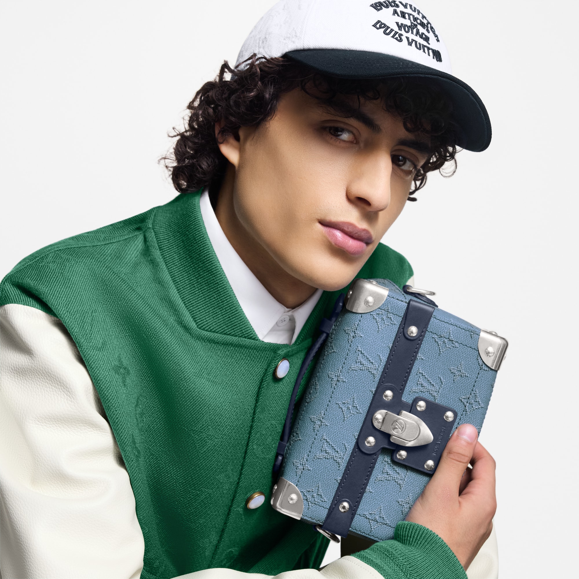 Soul Trunk Monogram Other in Tas dan Aksesori Kulit