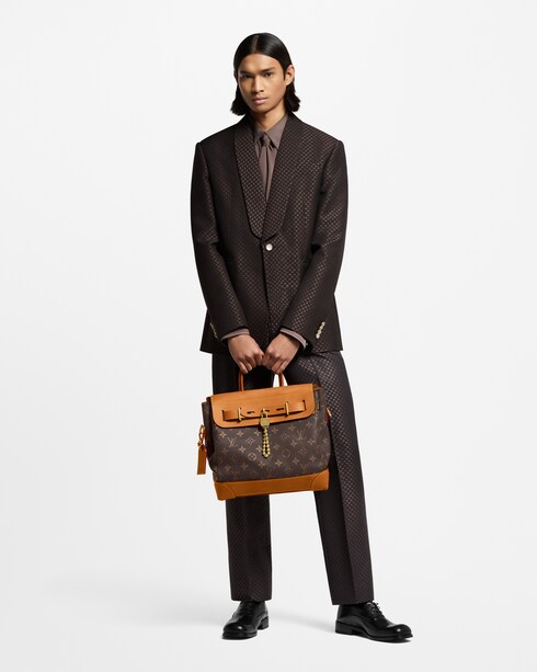 모노그램 가죽 남성 가방 LV 아이콘 스티머 30 | 루이비통 공식 온라인 스토어®