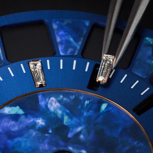 Tambour Spin Time, Automatic, 39.5mm, Rose gold, opal & sapphire in Jam Tangan's Semua Koleksi } collections by Louis Vuitton