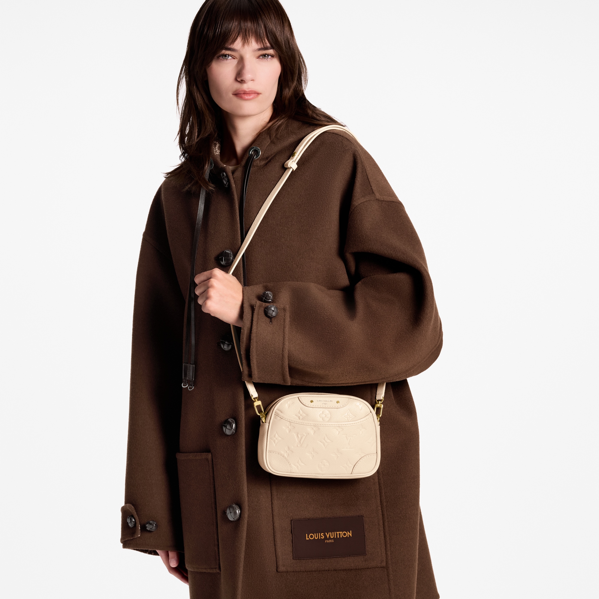 Tiny Camera Bag Monogram Empreinte in Wanita