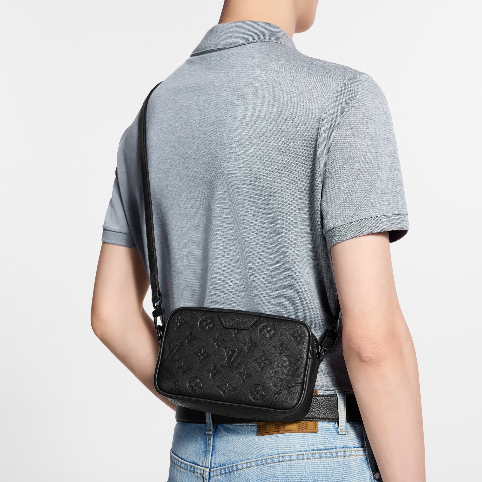 Trocadéro Wearable Wallet Monogram Shadow Leather in Pria