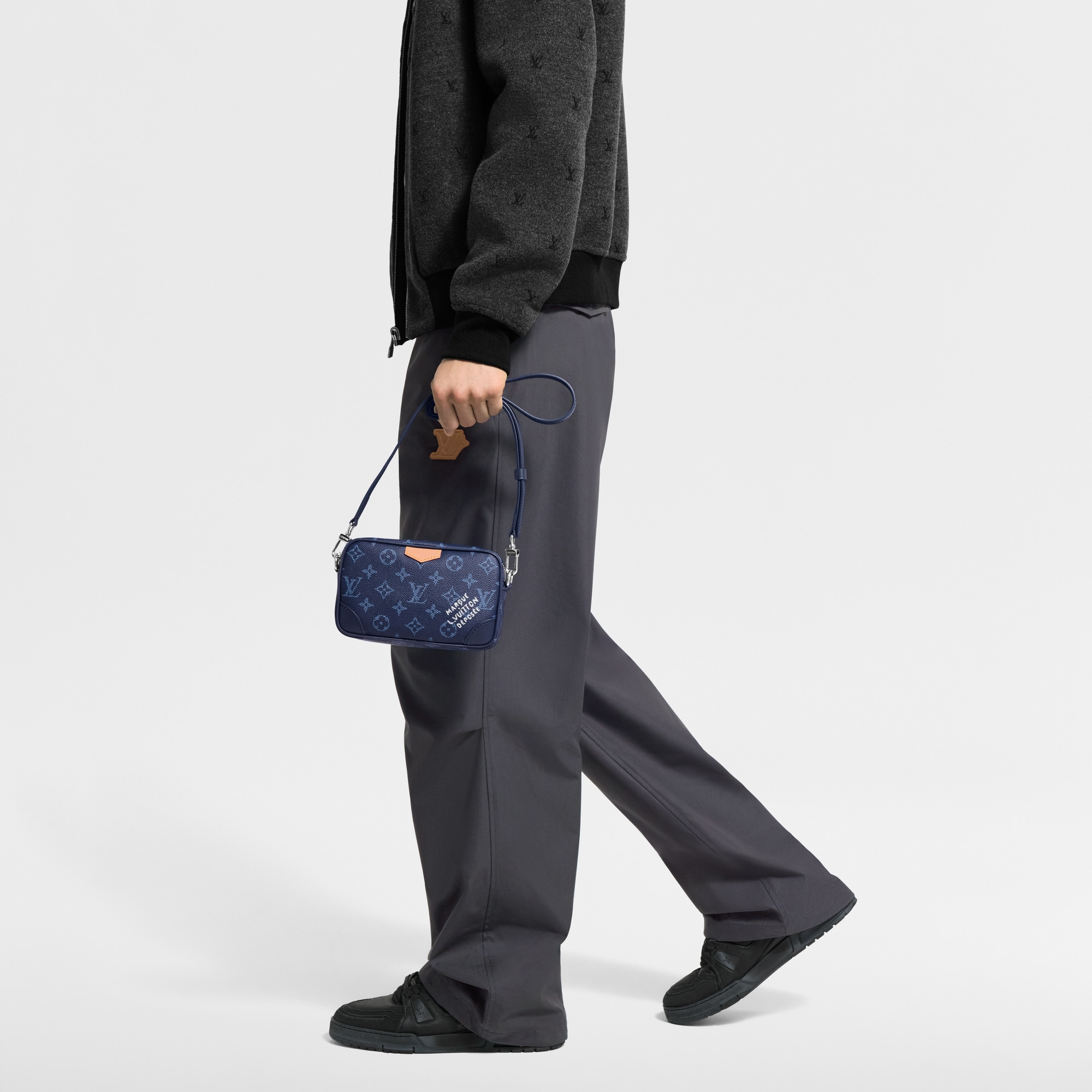 Trocadéro Wearable Wallet Monogram Other in Pria