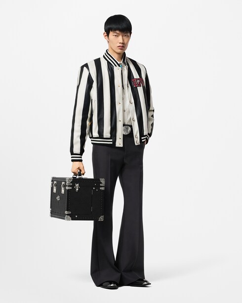 Vanity Accessoires LV Dart H27 in Trunks, Travel and Home's Trunks and Boxes Boxes collections by Louis Vuitton