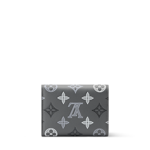 Victor Wallet Monogram Shadow in Pria's Dompet dan Aksesori Kulit Semua Dompet dan Aksesori Kulit collections by Louis Vuitton (Perbesar produk)