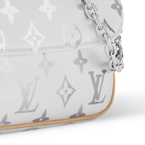 Wallet On Chain Ivy Other Monogram Canvas in Wanita's Dompet dan Aksesori Kulit Nano Bags and Chain Wallets collections by Louis Vuitton (Perbesar produk)